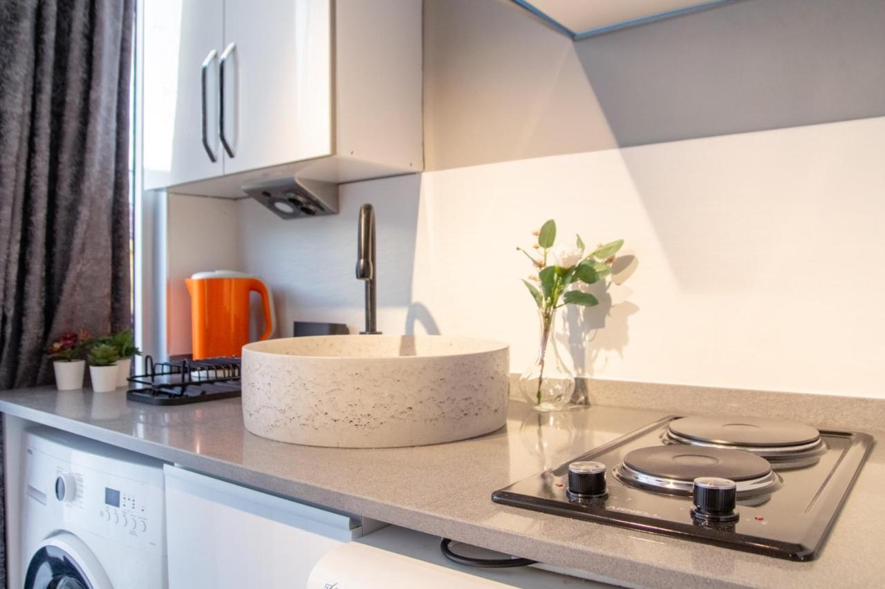 Invigorating Studio Flat Near Kordon In Alsancak Apartment อิซมีร์ ภายนอก รูปภาพ
